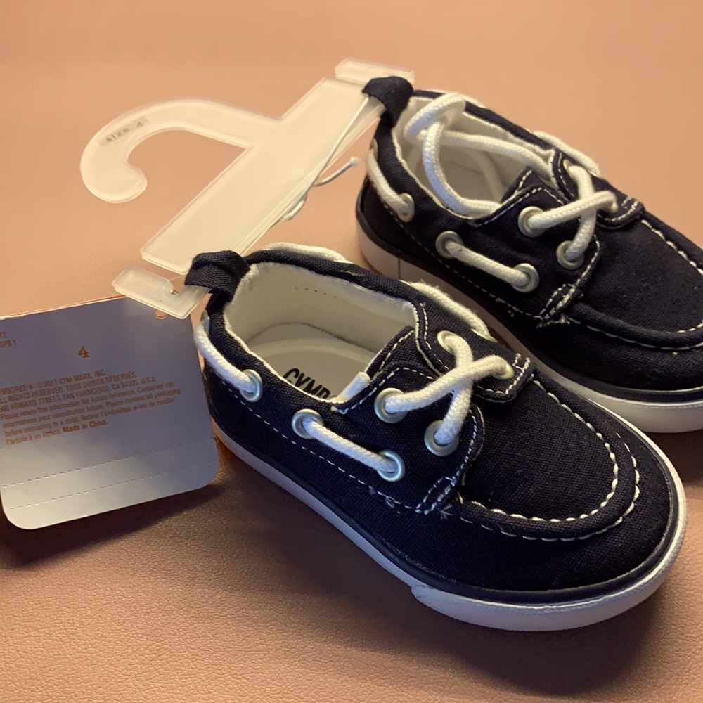 Gymboree blue boat shoes size 4